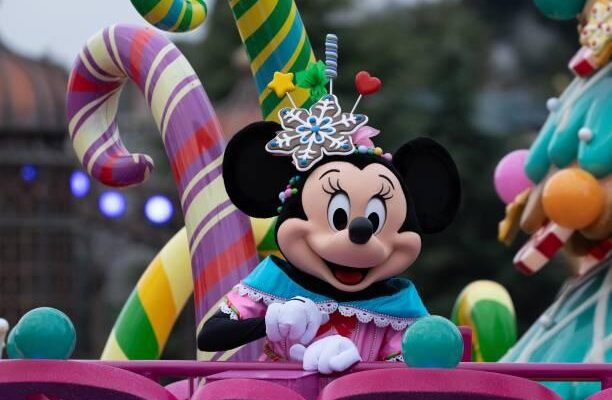 Paris Airport To Disneyland Taxi Transfer: For Comfortable & Reliable Journey